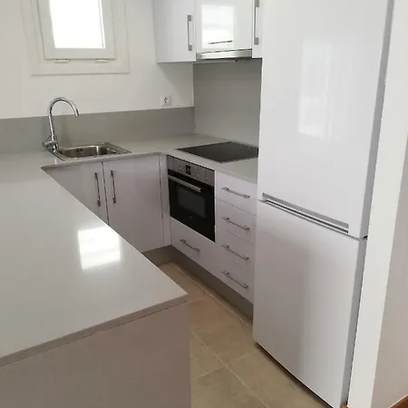 Live Apartment *